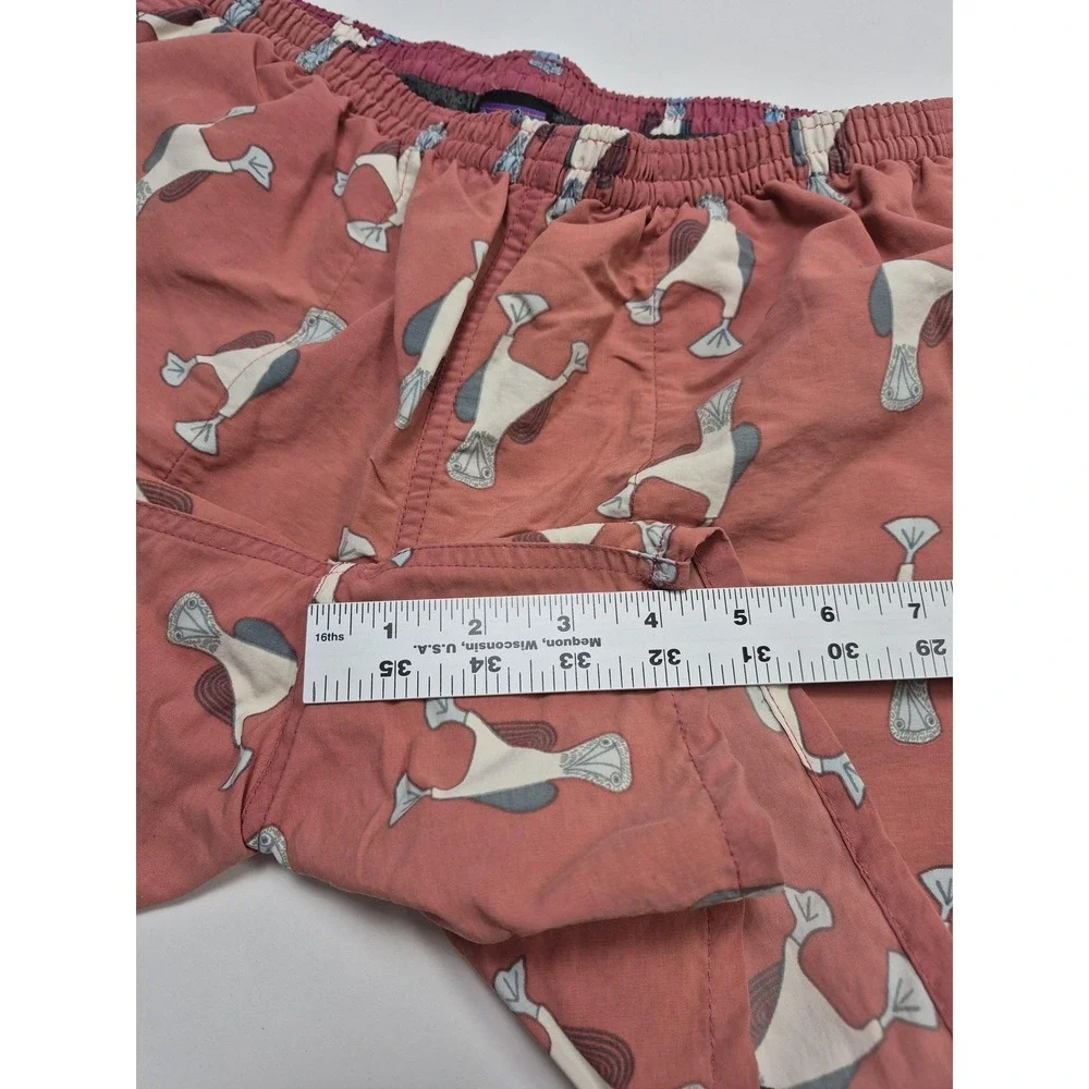 Patagonia Baggies Shorts Mens Medium Pink Fish Print Swim Trunks Lined FLAW